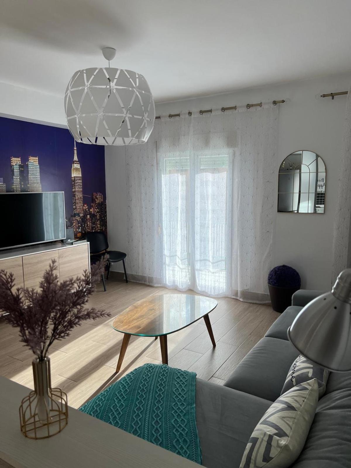 H&H Suite Espectacular Apartamento En El Centro De Granada Dış mekan fotoğraf